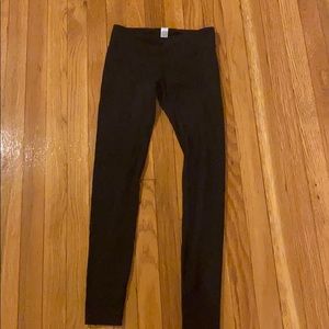 black ivivva leggings